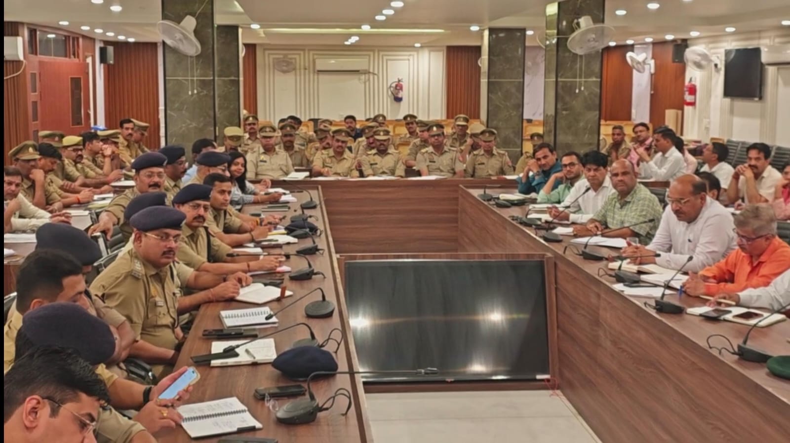 मेरठ: जिलास्तरीय मॉक ड्रिल को लेकर प्रशासन सतर्क, तैयारियां पूरी