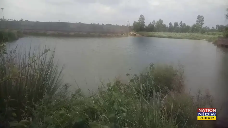 Bareilly Illegal land encroachment: सरकारी ज़मीन पर कब्ज़ा, 10 माह से प्रशासन मौन; ग्राम प्रधान की गुहार अब भी अनसुनी