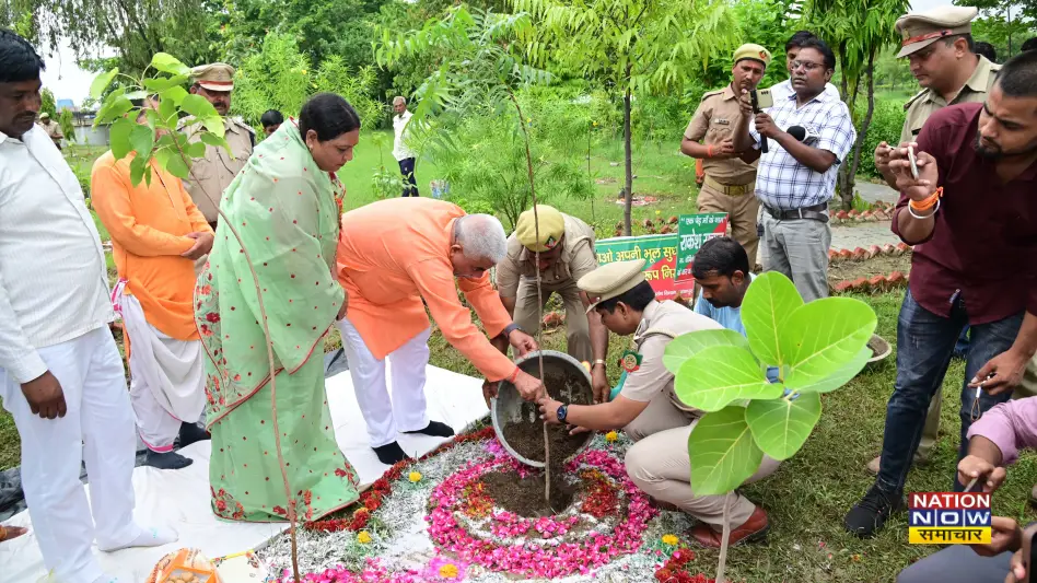 UP TREE PLANTATION CAMPAIGN: कानपुर देहात में वृक्षारोपण महाअभियान 2025 का शुभारंभ, मंत्री राकेश सचान बोले– “संरक्षण ही असली सेवा”