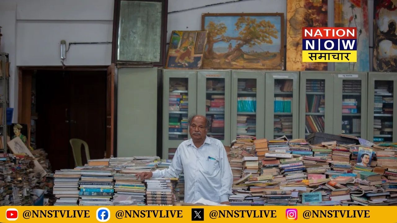 lekhkon kaa virodh: जम्मू-कश्मीर में 25 किताबों पर बैन, अभिव्यक्ति की आज़ादी पर सवाल