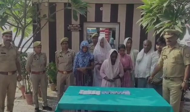 रायबरेली: ई-रिक्शे में सवारियों से चैन, मंगलसूत्र और पर्स उड़ा कर फरार होने वाला गैंग पुलिस के हत्थे चढ़ा