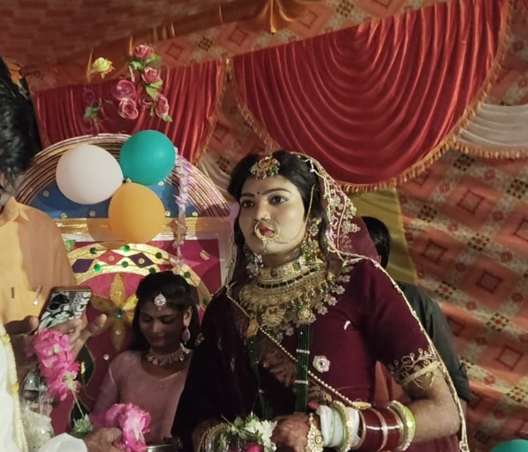 मैनपुरी में विवाहिता का शव डीजल-खरपतवार से जलाया,परिजनों ने हत्या का आरोप लगाया