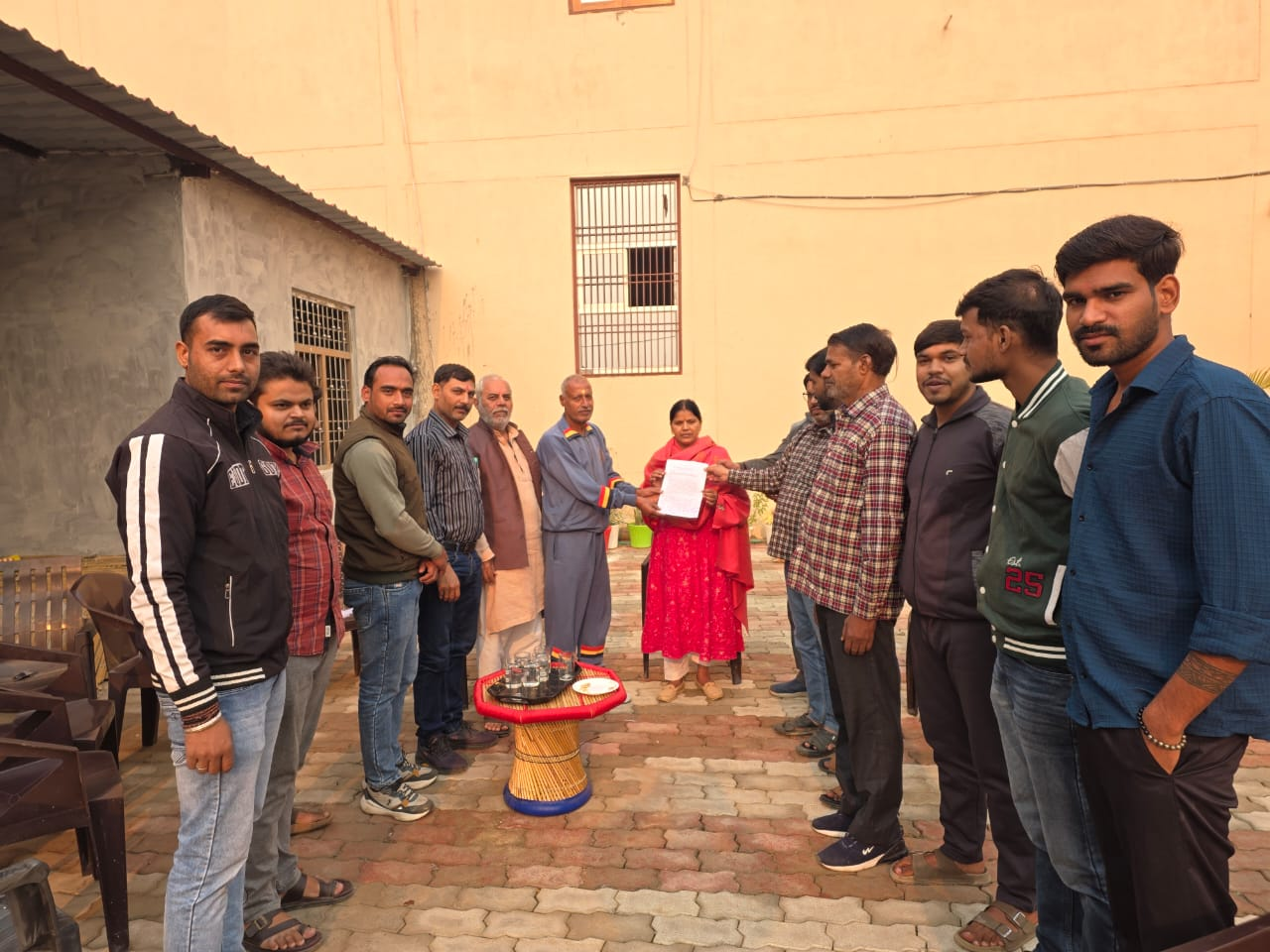 औरैया: देवकली धाम में नंदी महाराज की मूर्ति हटाने पर विवाद