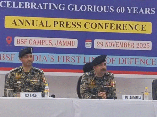 ऑपरेशन सिंदूर: 118 पाकिस्तानी पोस्ट और 72 आतंकवादी लॉन्च पैड नष्ट, BSF ने साझा की बड़ी सफलता