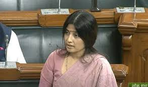 डिंपल यादव का केंद्र पर तीखा हमला “नाम बदलने वाली सरकार पहले मनरेगा के आंकड़े पेश करे”