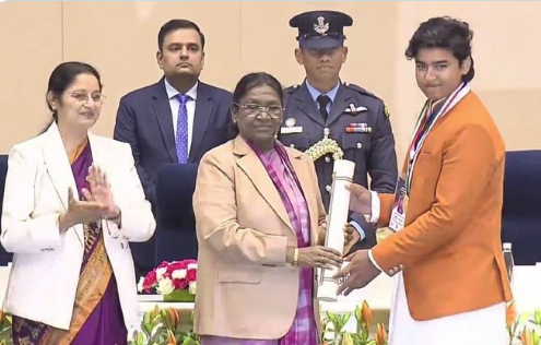 समस्तीपुर के वैभव सूर्यवंशी को राष्ट्रपति ने दिया बाल पुरस्कार, बोलीं- ये तो शुरुआत है