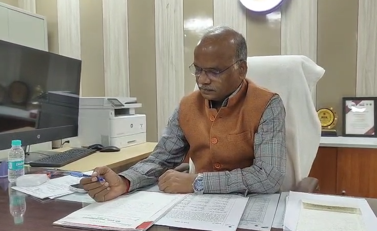 राजा महेंद्र प्रताप विश्वविद्यालय में परीक्षा केंद्र आवंटन पर उठे सवाल , वीसी के आदेशों की खुली अवहेलना