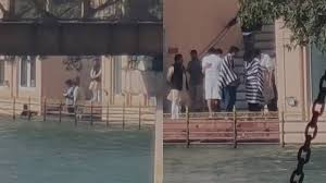 धर्मेंद्र की अस्थियों का हरिद्वार में विसर्जन, देओल परिवार ने भावुक माहौल में दी अंतिम विदाई