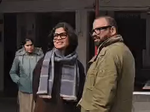 लखनऊ: गायिका नेहा सिंह राठौर ने हजरतगंज कोतवाली में बयान दर्ज कराया