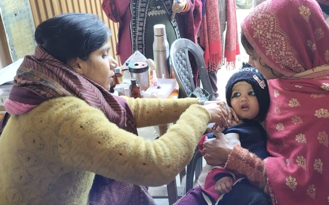 कानपुर : हलुवा खेड़ा सेवा बस्ती में महिलाओं के लिए विशेष स्वास्थ्य जागरूकता कार्यक्रम आयोजित